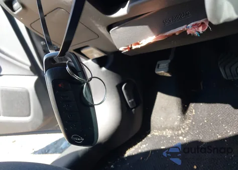 2024 Nissan Sentra Sv Xtronic Cvt z USA, uszkodzony, nr VIN 3N1AB8CV4RY272223